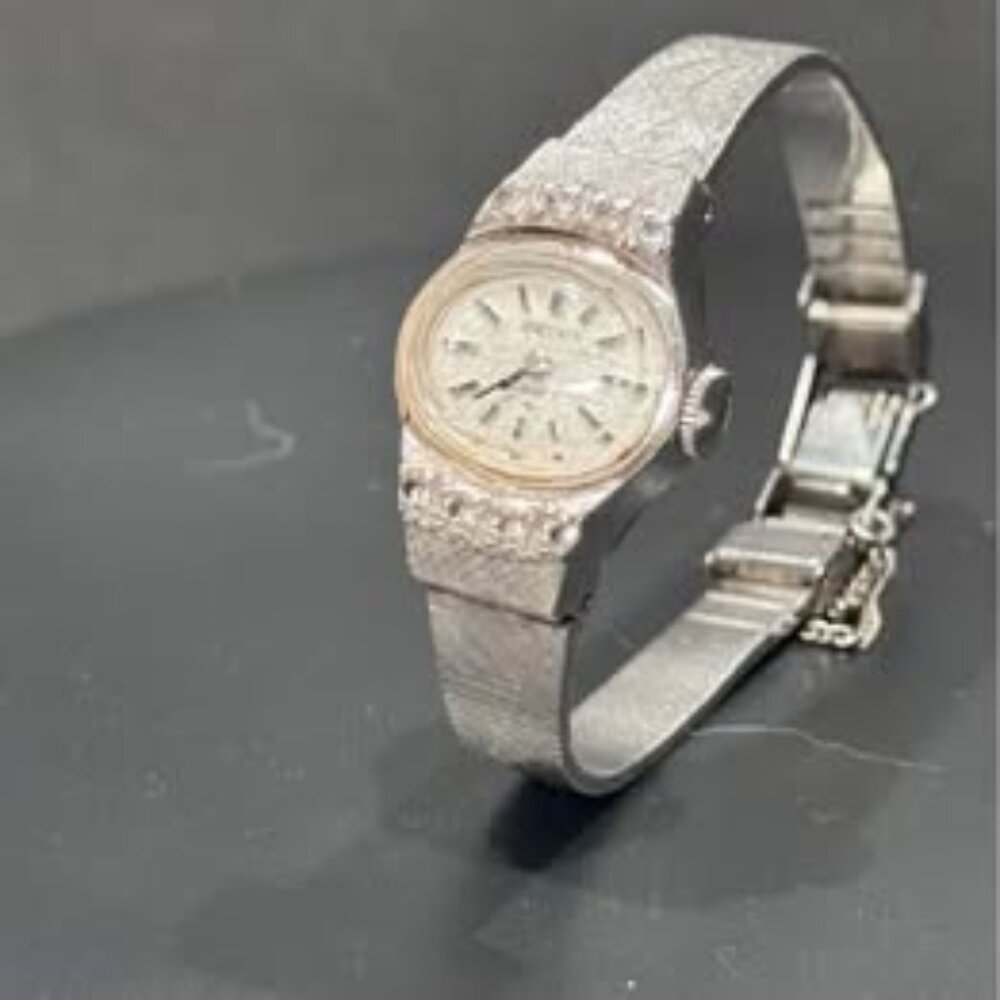 Vintage Watch Seiko 21 Jewels W/8 Diamond Moissanite Stones Model 130207/11-7360